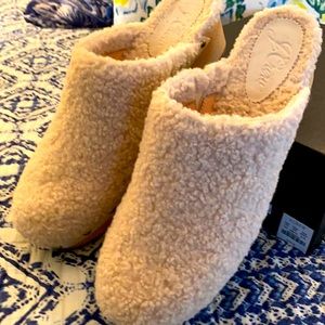 Shearling Clogs